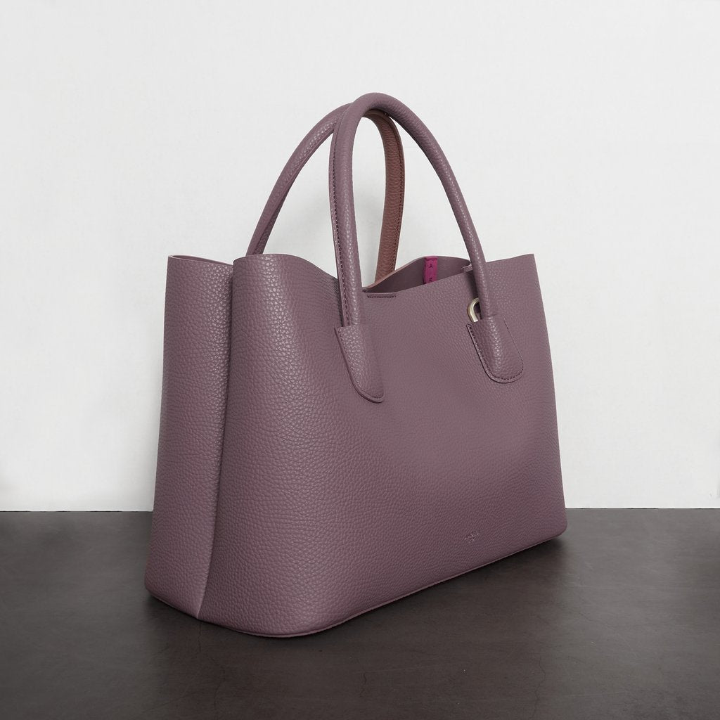 Cher Tote with Signet in Ash Rose